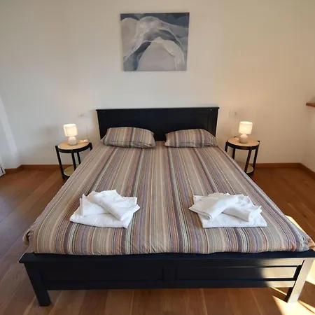 Ferienhaus Close To The Lake, With Panoramic Balconies Verbania