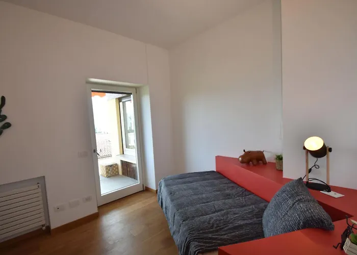 In A Prime Location On Maggiore * Verbania